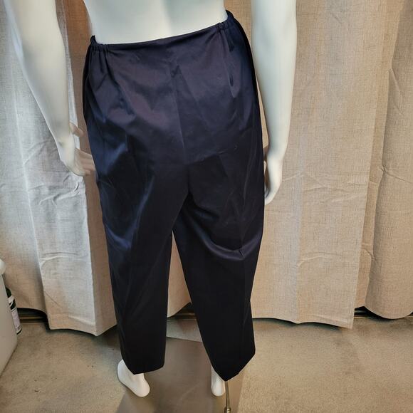 Talbots Woman Navy Sleeveless 2 Pc. Pant Suit 4 button Vest Stretch 12 W Pant 32 - Picture 4 of 11